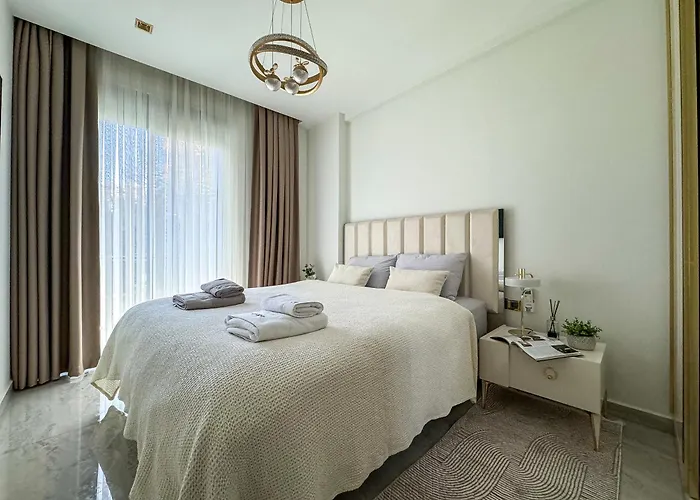 Qoople Legend A - Stylish By The Sea Alanya