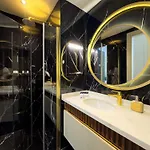 Qoople Legend A - Stylish By The Sea Alanya