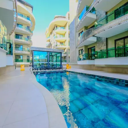 Апартаменти Stylish By The Sea