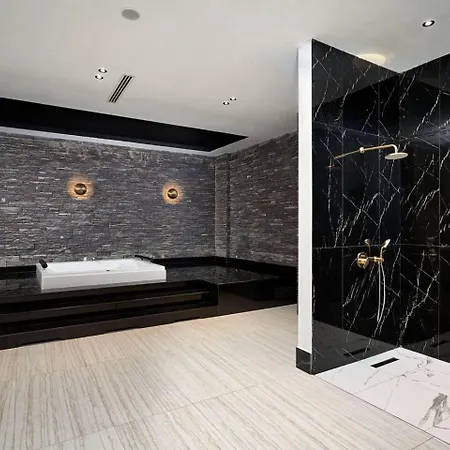 Qoople Legend A - Stylish By The Sea Alanya