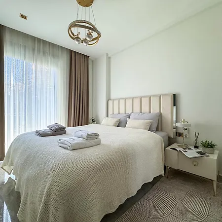 Qoople Legend A - Stylish By The Sea Alanya